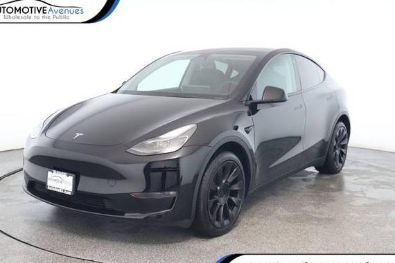 TESLA MODEL Y 2023 7SAYGDEE7PF748995 image